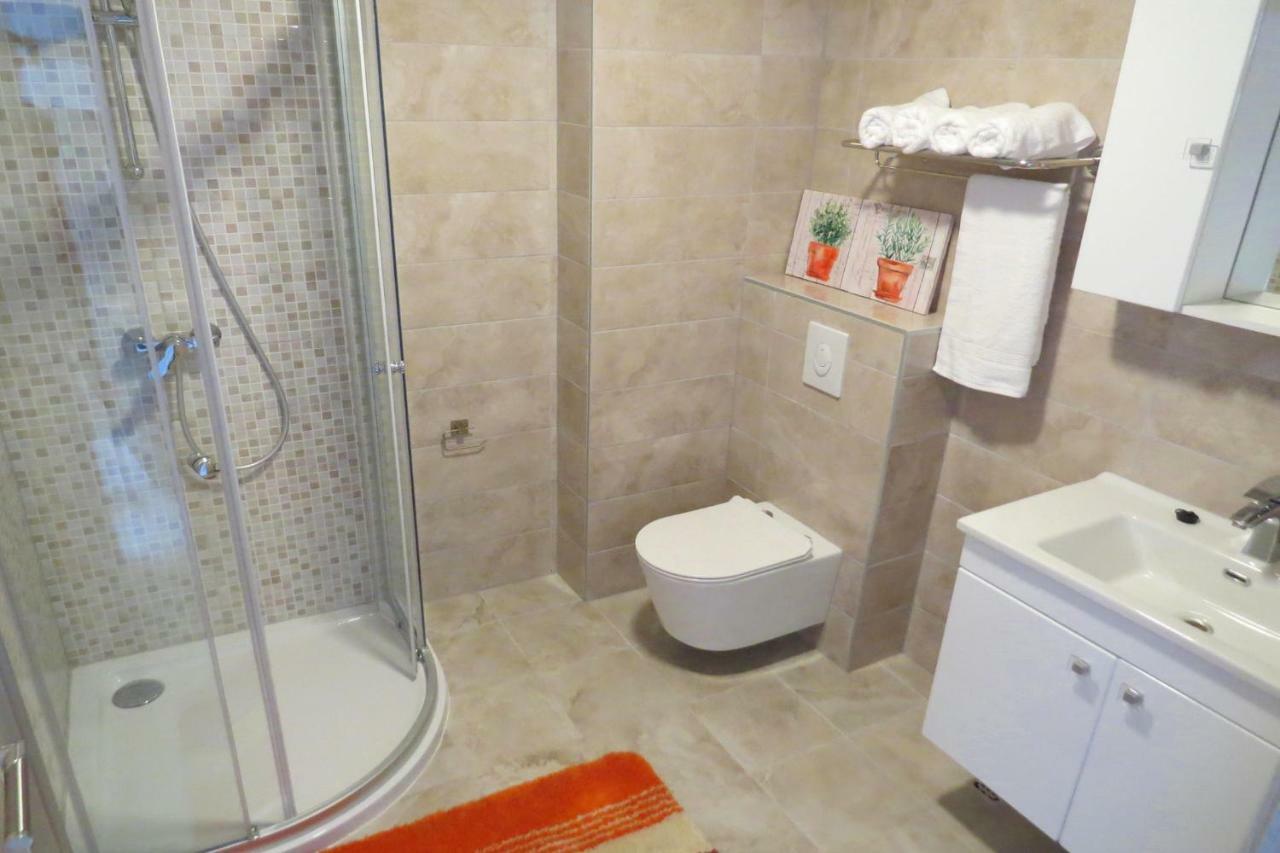 Apartments Medvidovic Baška Voda المظهر الخارجي الصورة